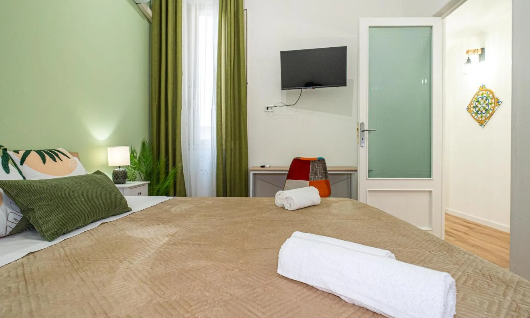 Luni Apartment Catania Centro